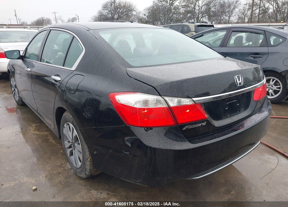 2015 HONDA ACCORD SEDAN VIN: 1HGCR2F32FA249047