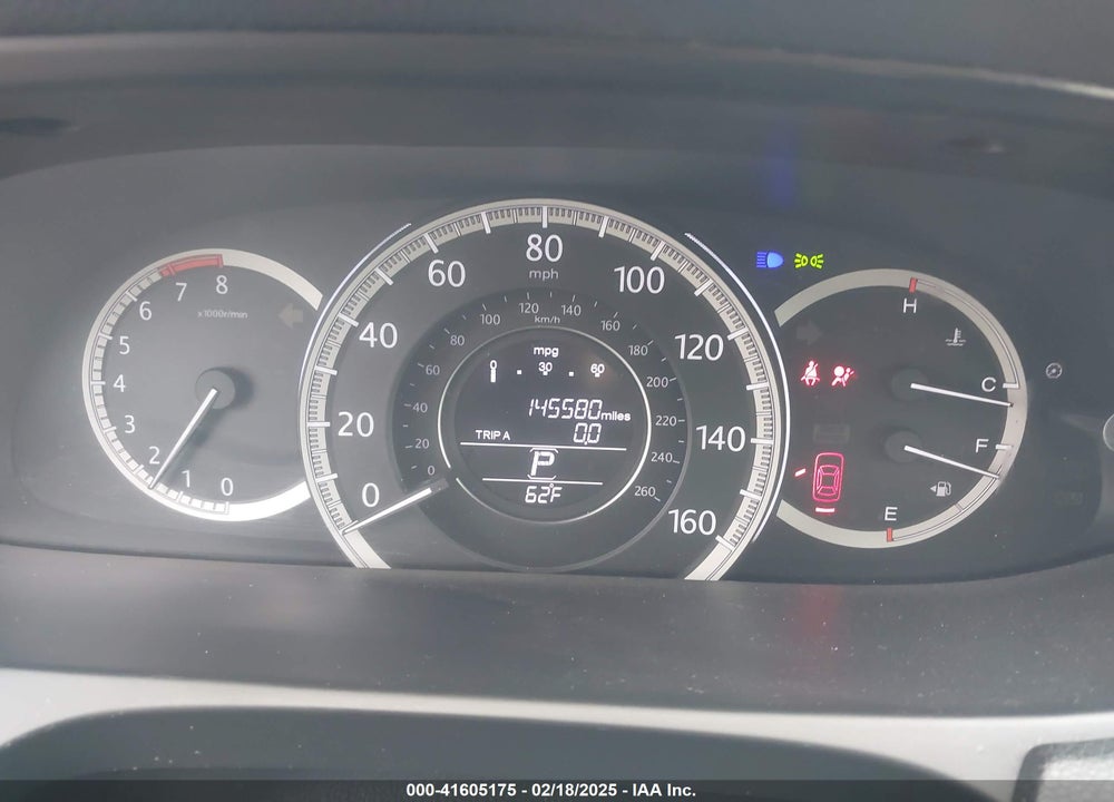 2015 HONDA ACCORD SEDAN VIN: 1HGCR2F32FA249047