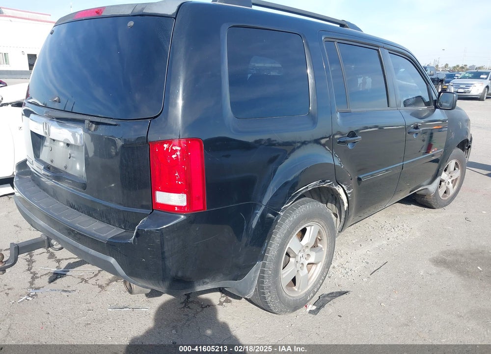 2010 HONDA PILOT VIN: 5FNYF3H55AB013414