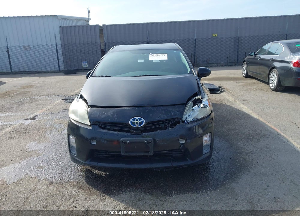 2011 TOYOTA PRIUS TWO VIN: JTDKN3DU9B1362902