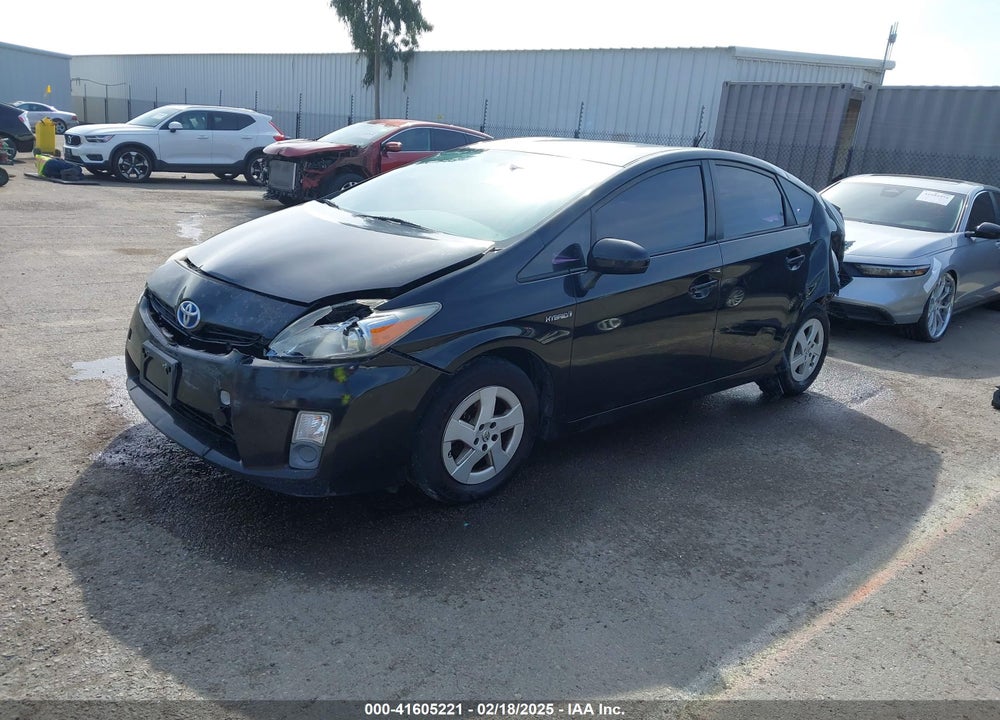 2011 TOYOTA PRIUS TWO VIN: JTDKN3DU9B1362902