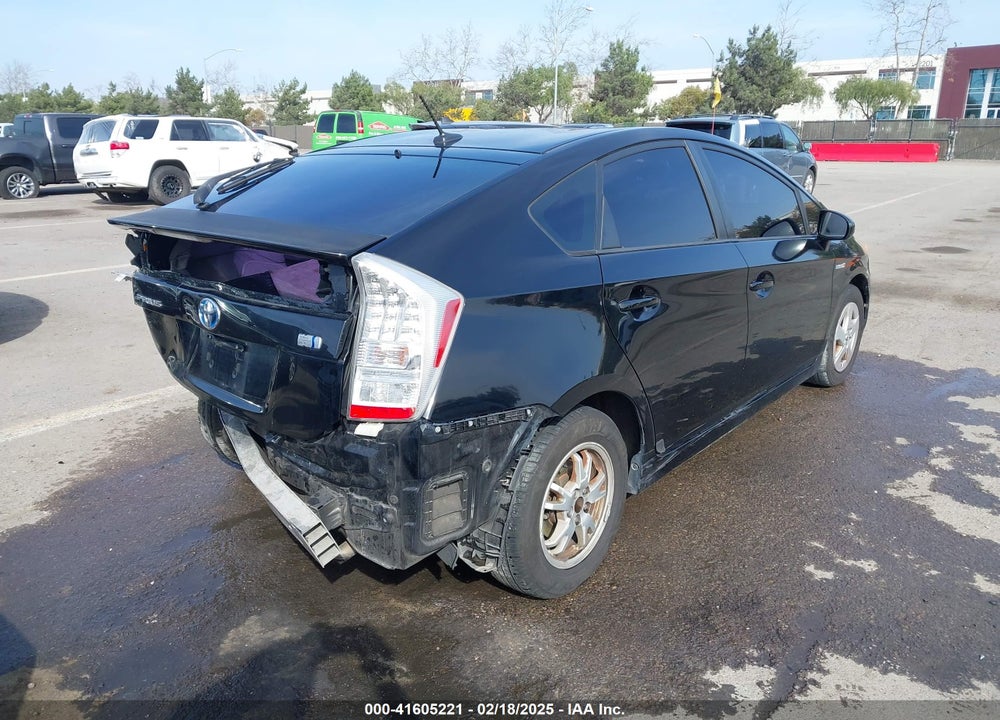 2011 TOYOTA PRIUS TWO VIN: JTDKN3DU9B1362902