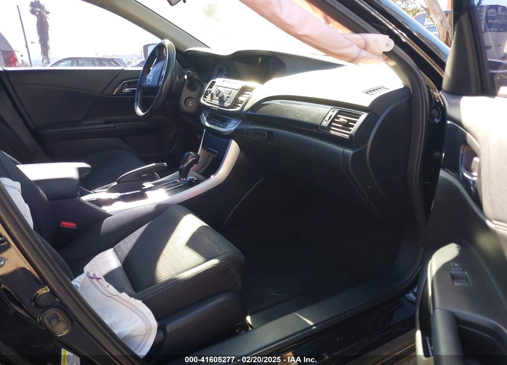 2013 HONDA ACCORD VIN: 1HGCR2F5XDA161202