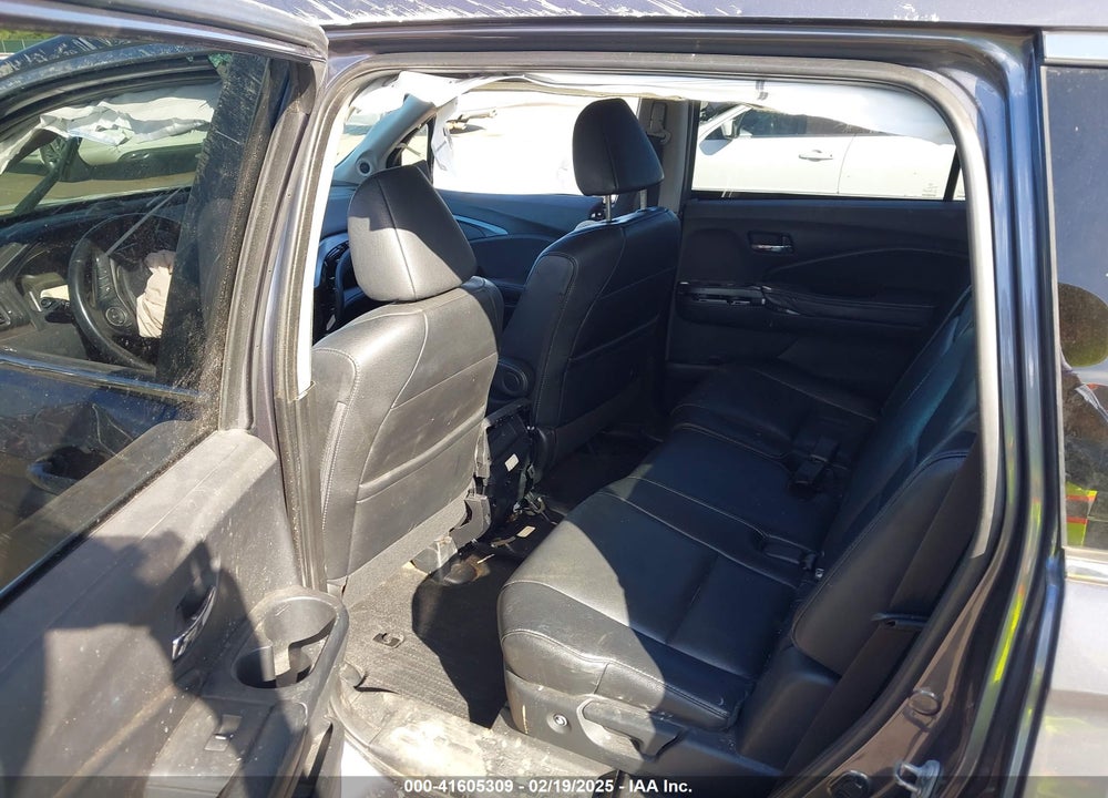 2017 HONDA PILOT VIN: 5FNYF5H51HB026506