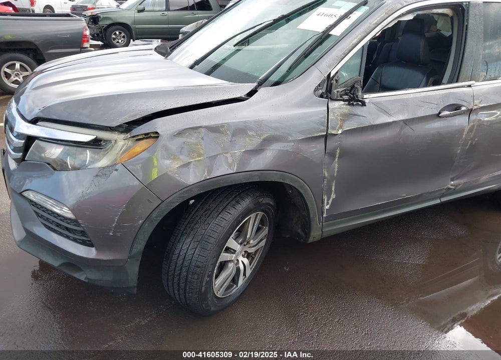 2017 HONDA PILOT VIN: 5FNYF5H51HB026506