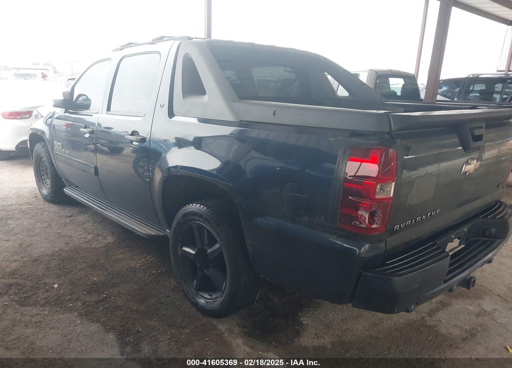 2011 CHEVROLET AVALANCHE 1500 VIN: 3GNMCFE06BG133808