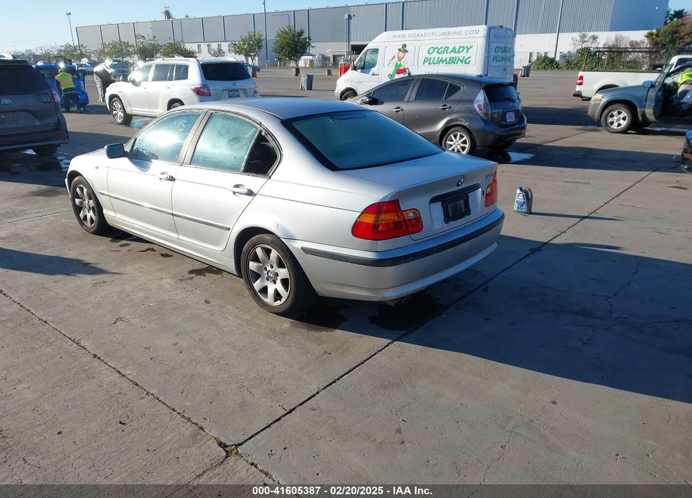 2003 BMW 325I VIN: WBAAZ33473PH31756