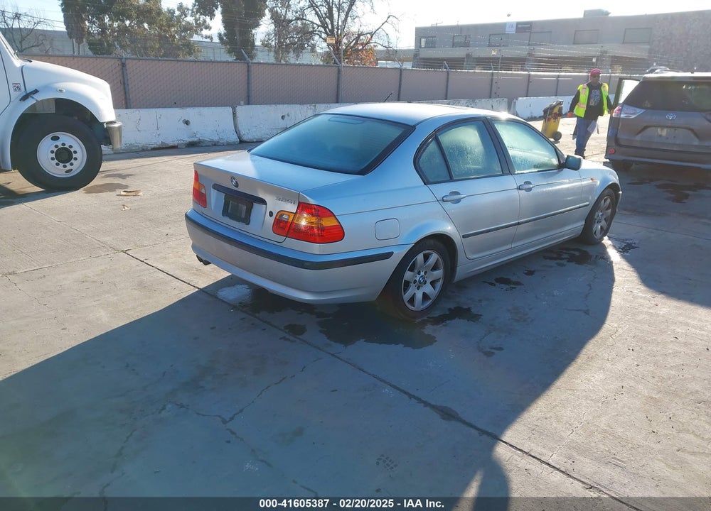 2003 BMW 325I VIN: WBAAZ33473PH31756
