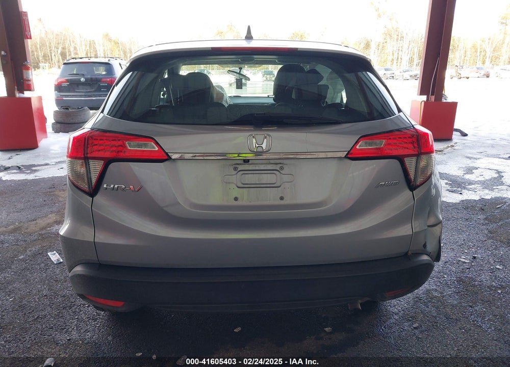 2019 HONDA HR-V LX VIN: 3CZRU6H31KM707700