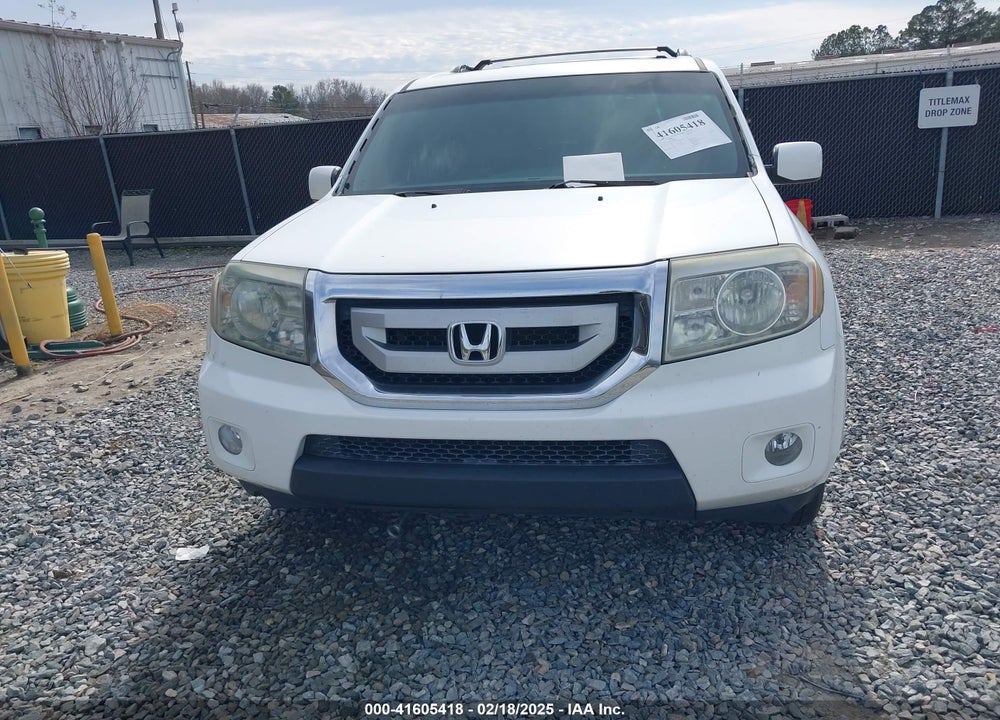 2011 HONDA PILOT EX-L VIN: 5FNYF3H55BB006903