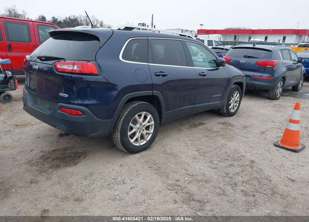 2015 JEEP CHEROKEE LATITUDE VIN: 1C4PJMCB7FW708994