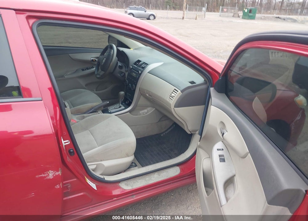 2010 TOYOTA COROLLA LE VIN: 1NXBU4EE5AZ371556
