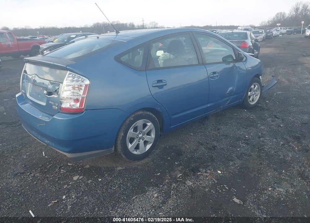 2007 TOYOTA PRIUS VIN: JTDKB20U577679038