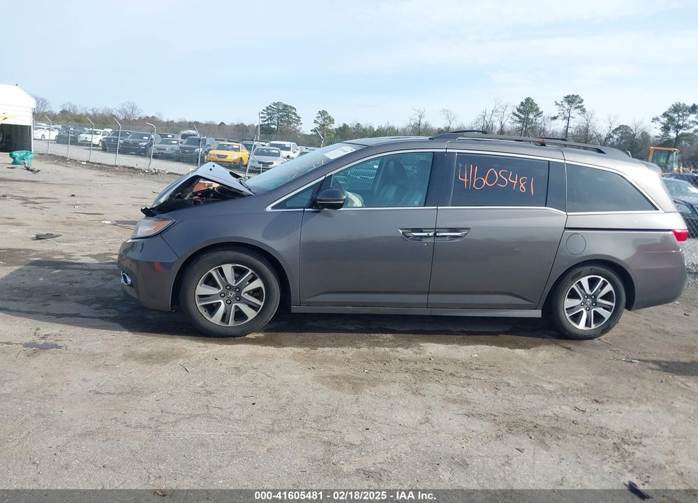 2015 HONDA ODYSSEY VIN: 5FNRL5H96FB024814