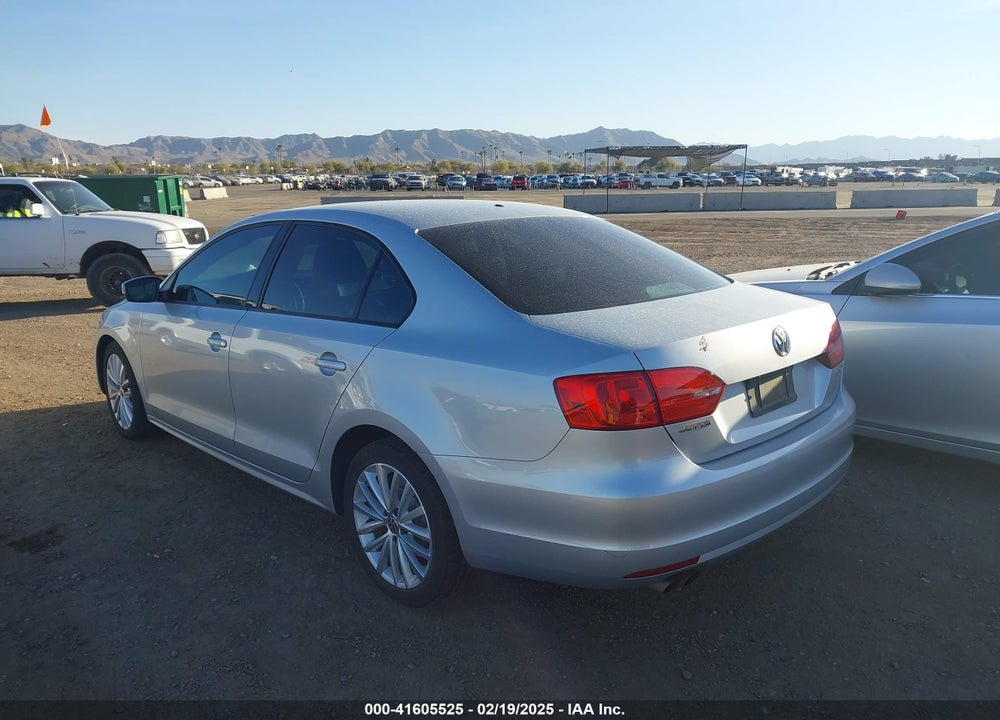 2011 VOLKSWAGEN JETTA VIN: 3VWDZ7AJ2BM341288