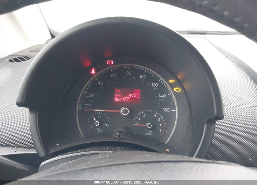 2007 VOLKSWAGEN NEW BEETLE TRIPLE WHITE VIN: 3VWFF31Y97M417135