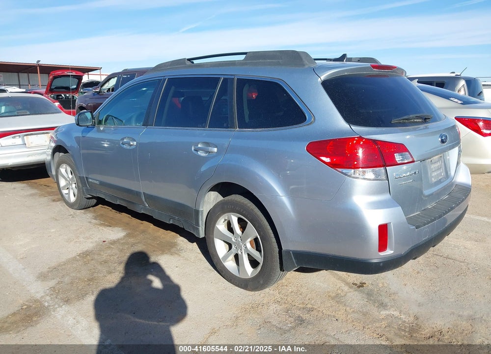 2013 SUBARU OUTBACK 2.5I LIMITED VIN: 4S4BRBKC1D3217056
