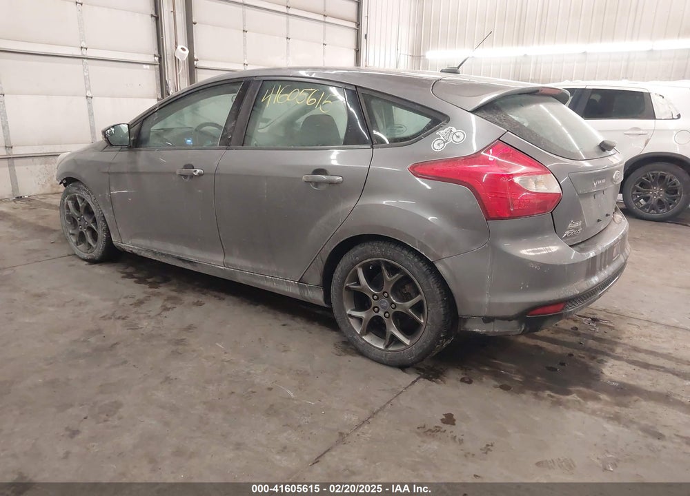 2014 FORD FOCUS VIN: 1FADP3K2XEL326526