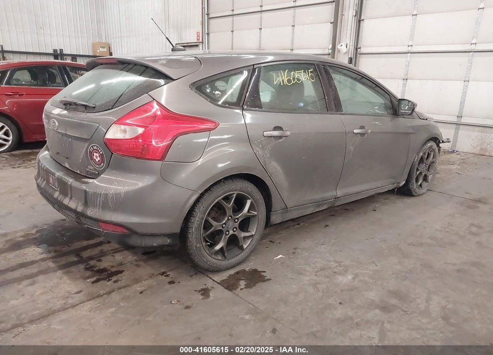 2014 FORD FOCUS VIN: 1FADP3K2XEL326526