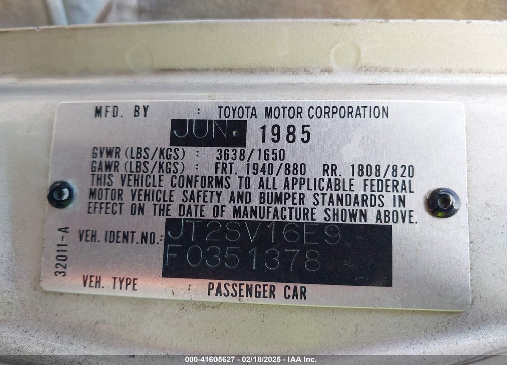 1985 TOYOTA CAMRY LE VIN: JT2SV16E9F0351378