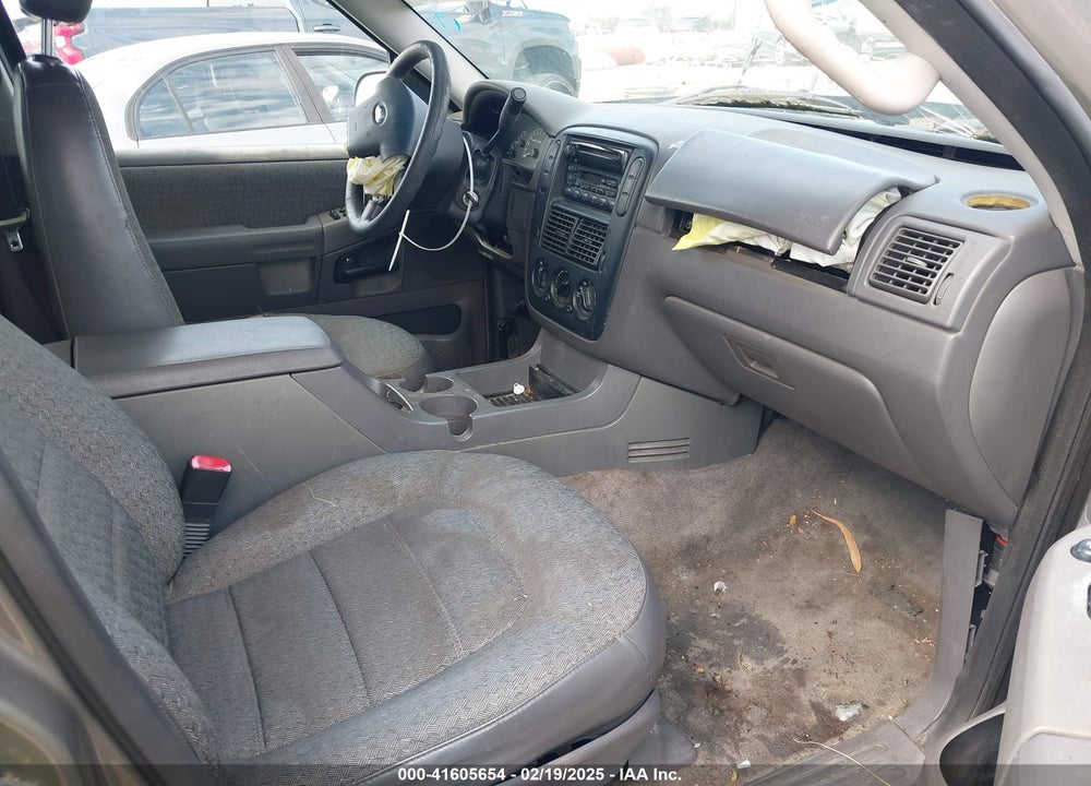 2002 FORD EXPLORER XLS VIN: 1FMZU62E12UC39975