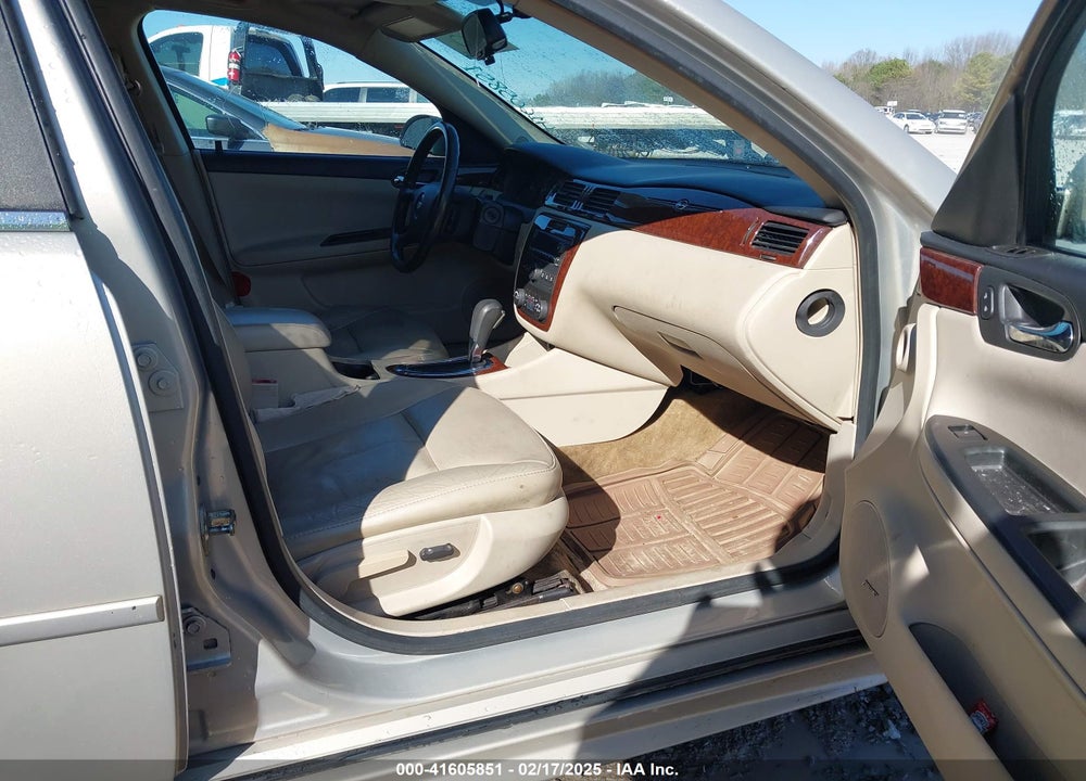 2010 CHEVROLET IMPALA VIN: 2G1WB5EK0A1204467