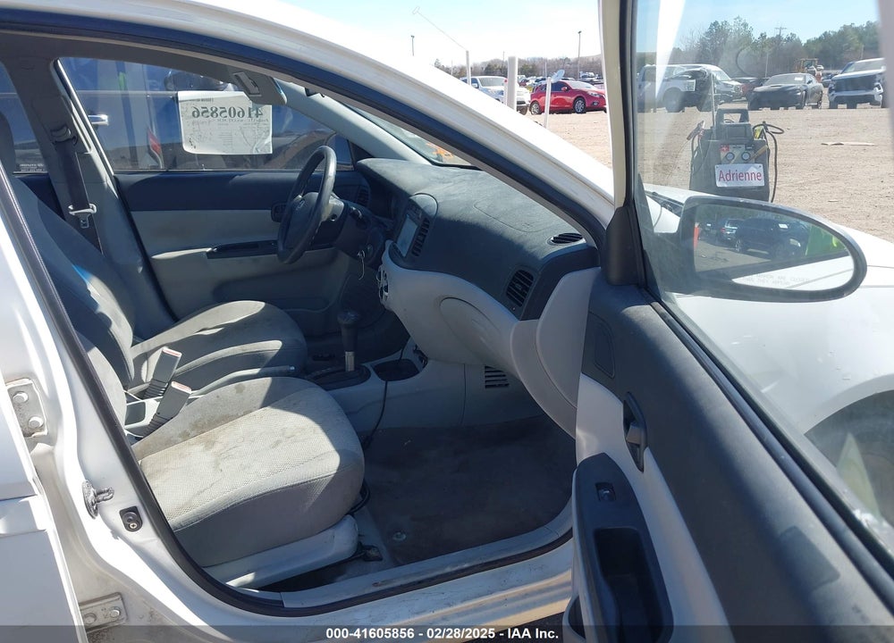 2007 HYUNDAI ACCENT VIN: KMHCN46C17U115468