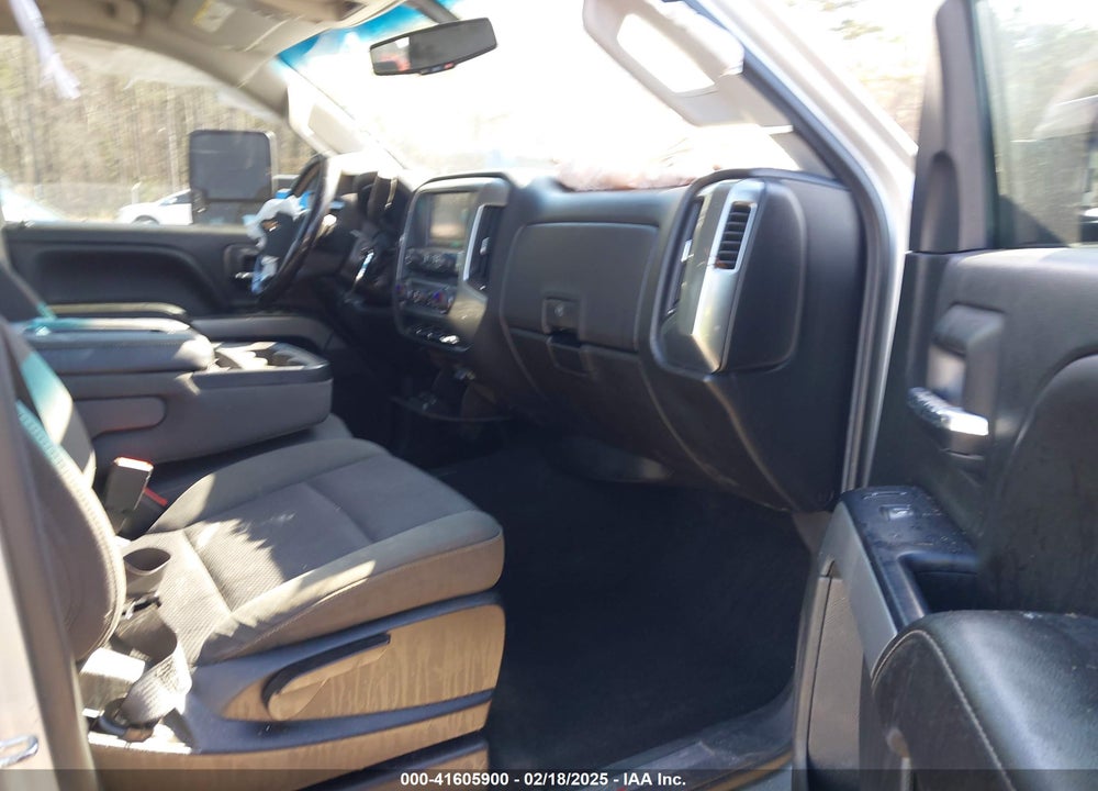 2016 CHEVROLET SILVERADO 1500 VIN: 3GCUKREC1GG270332