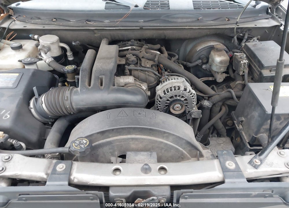 2006 GMC ENVOY DENALI VIN: 1GKET63M262240313
