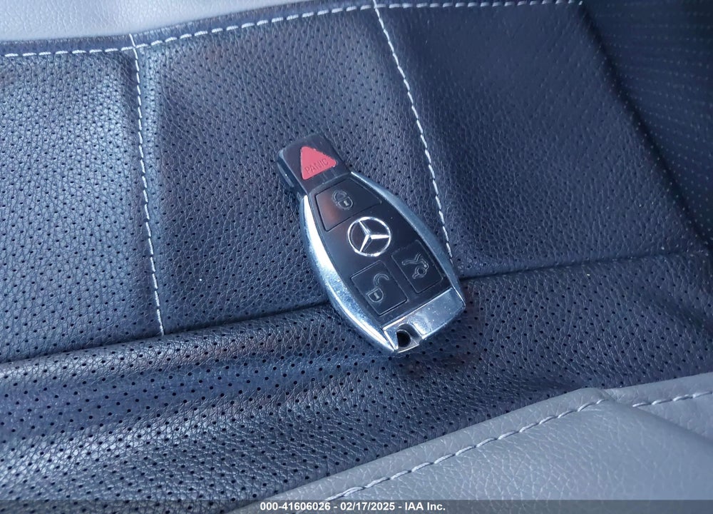 2011 MERCEDES-BENZ E 350 VIN: WDDHF5GB1BA347166