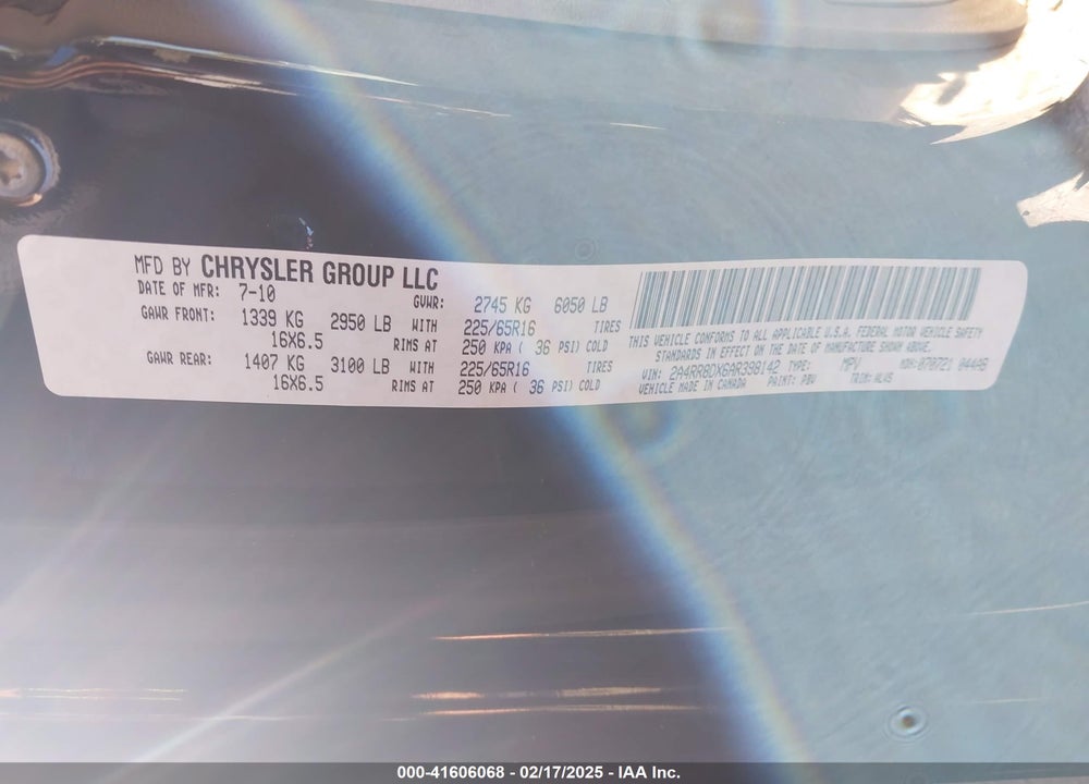 2010 CHRYSLER TOWN & COUNTRY VIN: 2A4RR8DX6AR398142