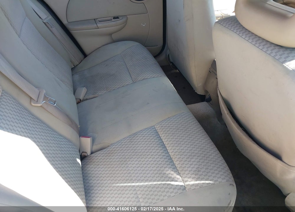 2007 SATURN ION VIN: 1G8AJ55F97Z204209