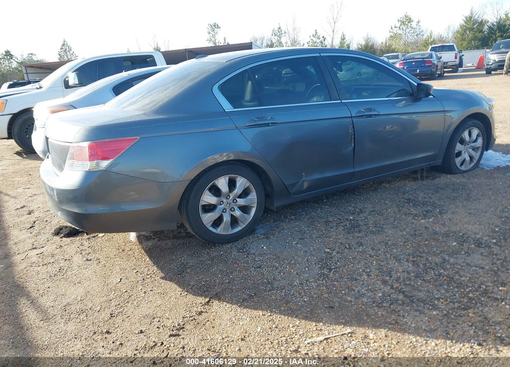 2009 HONDA ACCORD VIN: 1HGCP26899A055797