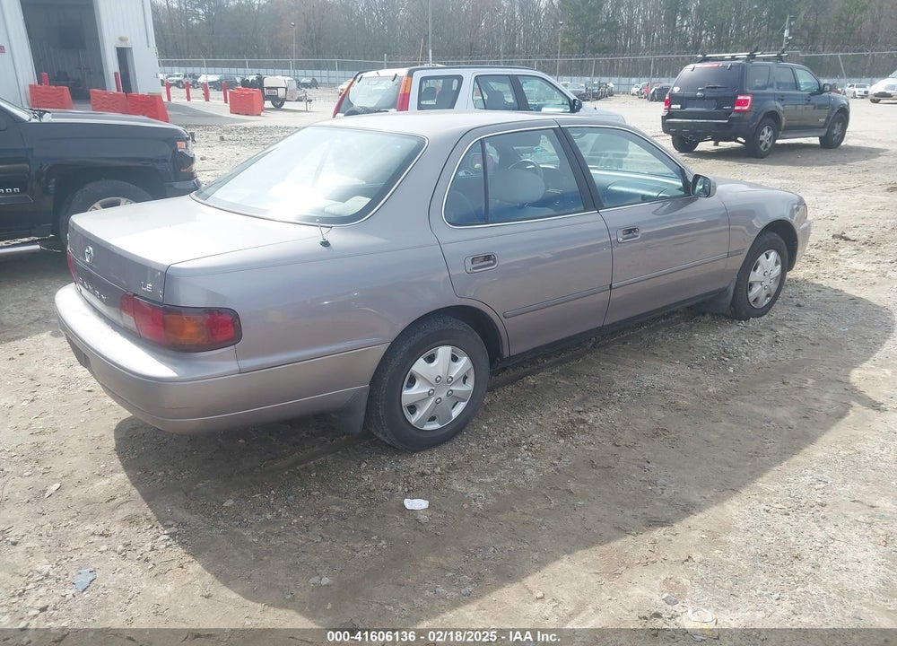 1996 TOYOTA CAMRY DX/LE/XLE VIN: 4T1BG12K8TU762073