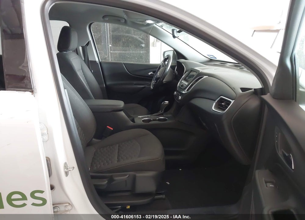 2019 CHEVROLET EQUINOX LT VIN: 2GNAXJEV8K6272534