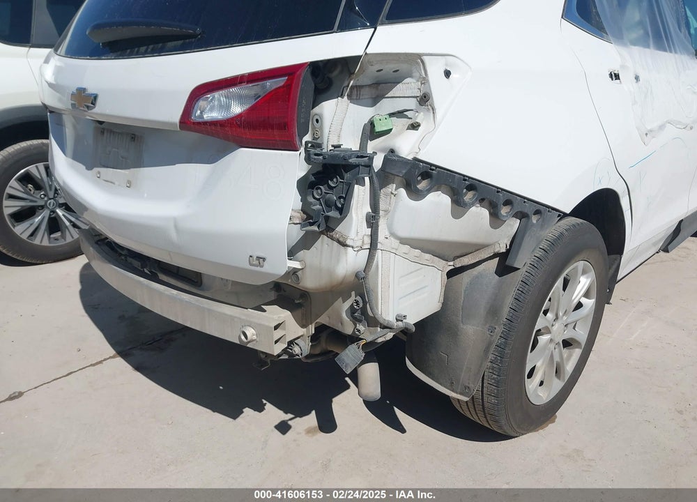 2019 CHEVROLET EQUINOX LT VIN: 2GNAXJEV8K6272534