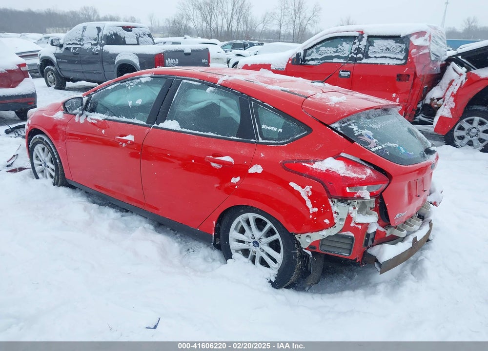 2016 FORD FOCUS VIN: 1FADP3K26GL276694