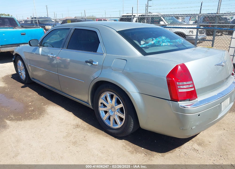 2005 CHRYSLER 300C VIN: 2C3AA63H65H504081