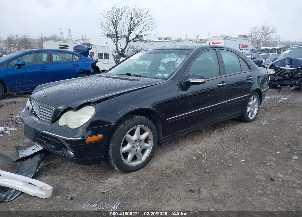 2002 MERCEDES-BENZ C 240 VIN: WDBRF61J12E005521