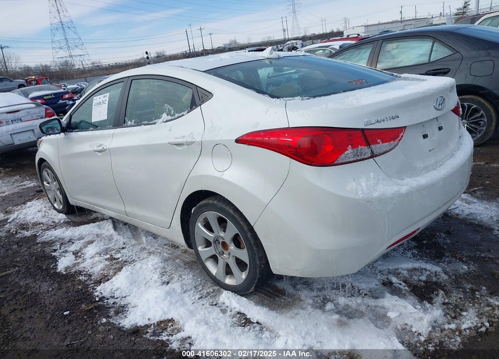 2011 HYUNDAI ELANTRA VIN: 5NPDH4AE2BH005315