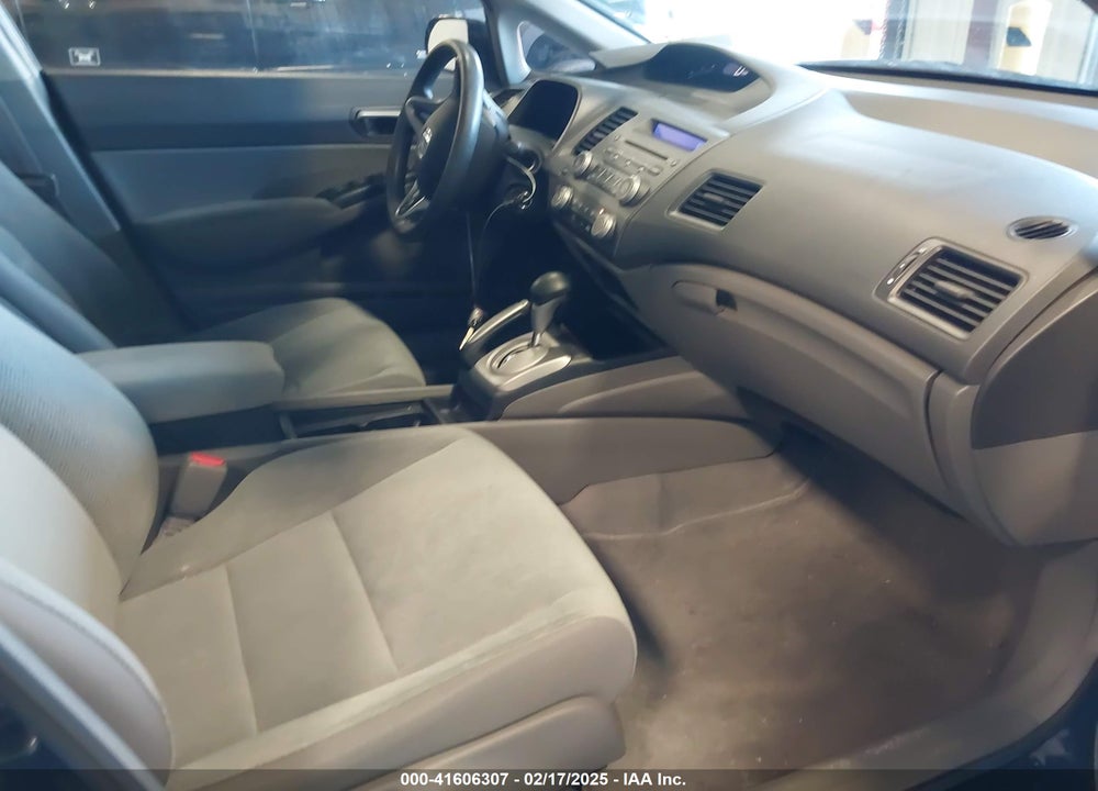 2010 HONDA CIVIC VIN: 2HGFA1F55AH524341