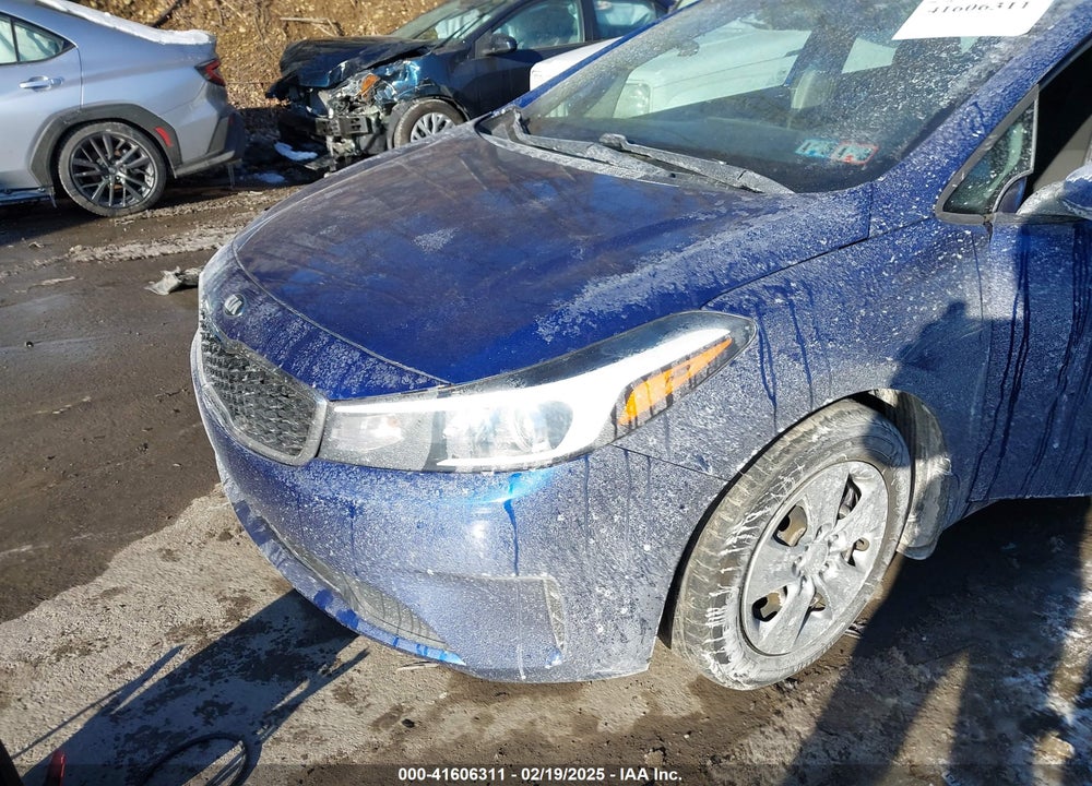 2018 KIA FORTE VIN: 3KPFK4A70JE214129
