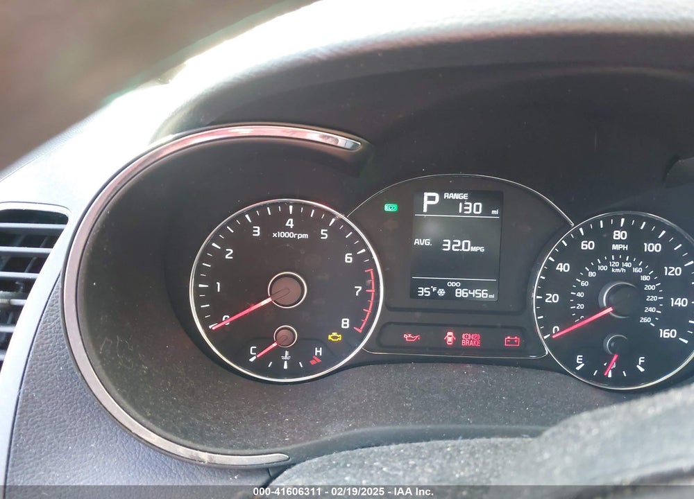 2018 KIA FORTE VIN: 3KPFK4A70JE214129