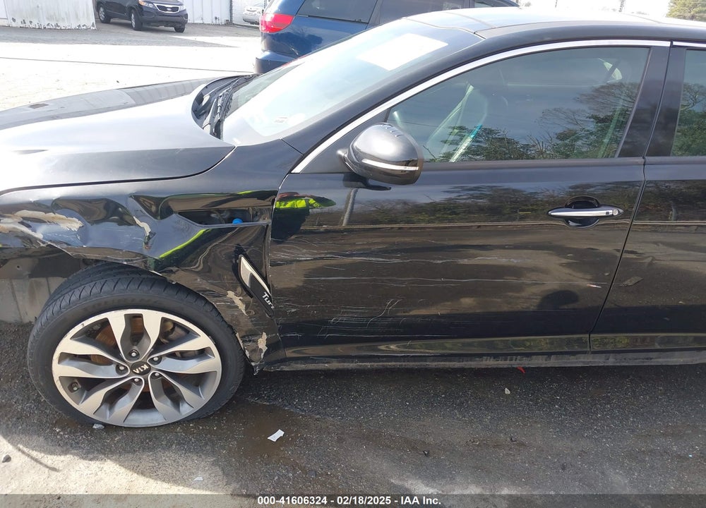 2015 KIA OPTIMA VIN: 5XXGR4A67FG407786