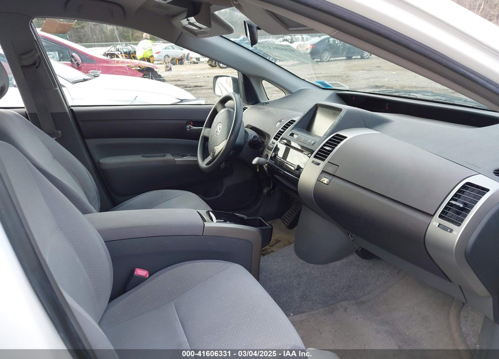 2005 TOYOTA PRIUS VIN: JTDKB22U753039818