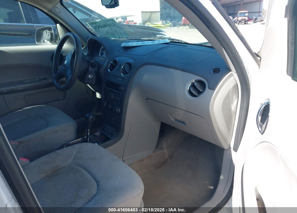2008 CHEVROLET HHR LS VIN: 3GNCA13DX8S708993