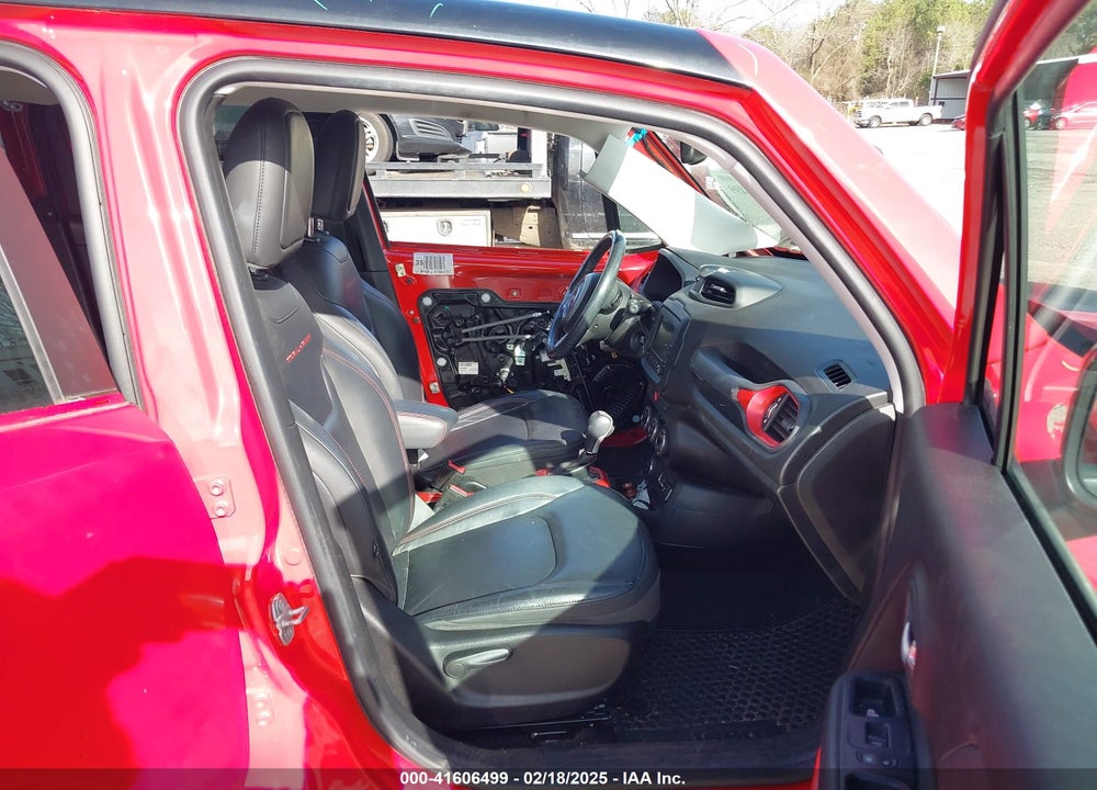 2017 JEEP RENEGADE VIN: ZACCJBCB8HPG11872