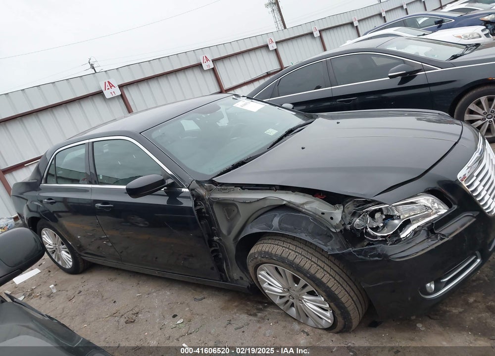 2014 CHRYSLER 300 VIN: 2C3CCARGXEH255689