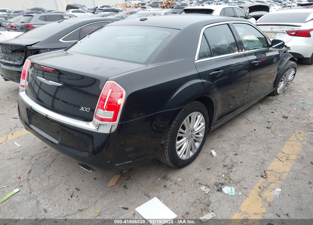 2014 CHRYSLER 300 VIN: 2C3CCARGXEH255689