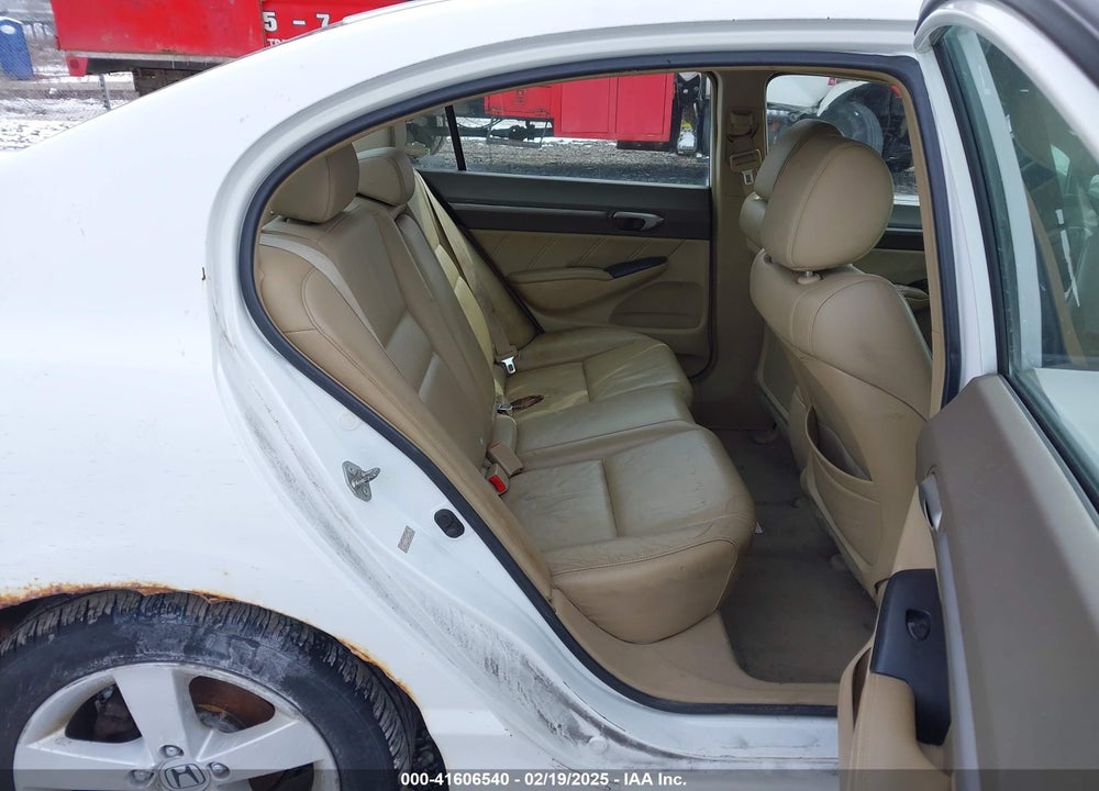 2008 HONDA CIVIC VIN: 2HGFA16918H332086